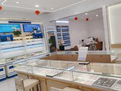 -陕光明眼镜(科创路店)
