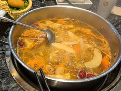 -一席地·本地鸡窝·杭帮鸡火锅(萧山银隆百货店)