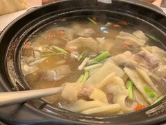 -龙悦湾酒家·八阵鱼生·渔人码头店