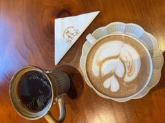-ZAZA.CAFE.BAR