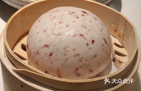 Rose Steamed Bun