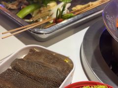 -钢管厂五区小郡肝串串香(奥克斯广场锦城万达店)