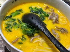 酸汤雪花肥牛面-和府捞面(景枫中心店)