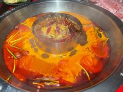 -谭鸭血老火锅(万象九宜城店)