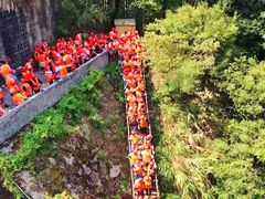 -平江沱龙峡漂流