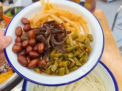 -顶上头·螺蛳火锅(五一新村店)