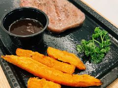 -必胜客(砂之船中东奥莱店)