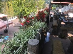 -楠柏弯休闲山庄(梨花溪店)