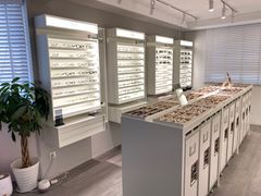 -目艮眼镜SHOWROOM(品牌集合店)