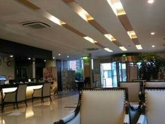 -上海南泉酒店(塘桥地铁站店)