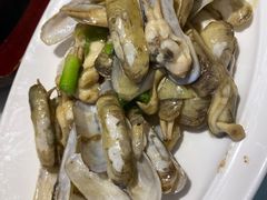 -松沪名灶·豆浆鱼头·新上海菜(飞航吾悦广场店)