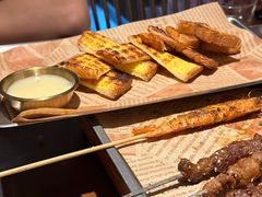 -神府路壹号·海鲜烧烤·砂锅粥·锅物(三坊七巷店)