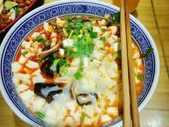 -天发芽·何记葫芦头泡馍·老字号(小南门店)