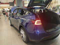 -TESLA 特斯拉(北京颐堤港体验店)