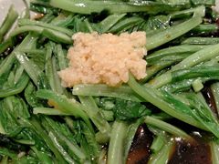 金蒜油麦菜-七菜馆·东北菜·蒸饺(文体路店)