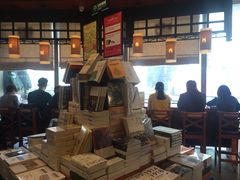 -西西弗书店&矢量咖啡(来福士广场店)