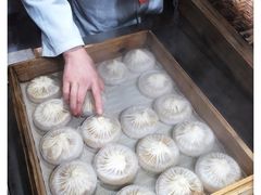 -阿文汤包蟹黄汤包(豫园商城店)