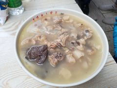 -文山荷鲜居(翠湖店)