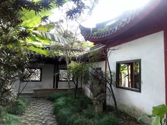 -汇龙潭