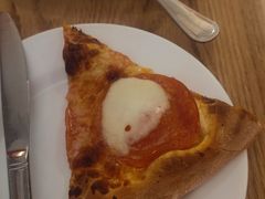 -城市大道红炉披萨烘焙坊