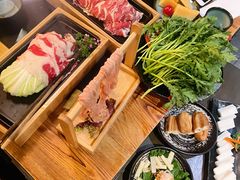 -湊湊火锅·茶憩(恒隆广场店)