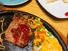 -菲滋意式餐厅(温岭银泰城店)