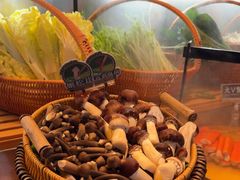 -牛YO寿喜烧和牛火锅自助(三台子万象汇店)