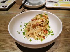 香葱拌笋衣-小大董·烤鸭(凤凰汇店)