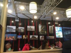 大堂-陕味食族油泼面·小炒盖码面(双榆树店)