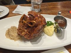 -1886德国汽车餐厅(外滩十六铺码头店)