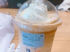 -瑞幸咖啡(纽宾凯酒店新华路店)