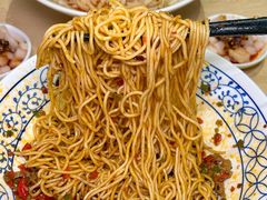-李与白包子铺(桐梓林店)