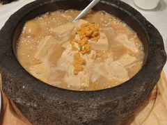 -品海楼·大连海胆锅贴馆(东港店)