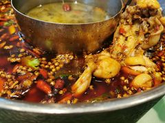 -蛙两只美蛙鱼头火锅(恒茂店)