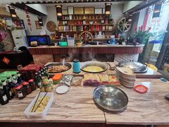 炖菜台-东北食府·铁锅炖(花溪湾店)