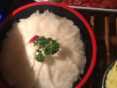 -老牌坊云南鱼豆花火锅(哈西万达店)