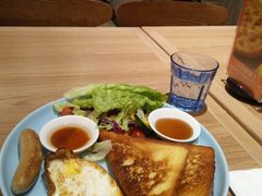 -必胜客(机场路店)