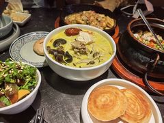 -云海肴云南菜·蒸汽石锅鱼(青岛万象城店)