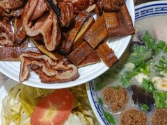 -天发芽·何记葫芦头泡馍·传统小吃(报恩寺街店)