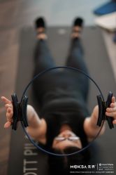 -无界瑜伽普拉提