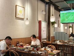 -乔街深夜食堂·小龙虾·高压锅生蚝(杭州总店)