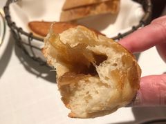 面包-Wolfgang’s Steakhouse 沃夫冈牛排馆(上海白玉兰广场店)