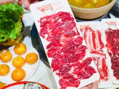 -周记潮汕牛肉·小龙虾烧烤(九亭金地广场店)