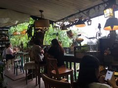 露天位-懒鱼时光馆(沙坪坝店)