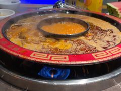 -蜀辣居鲜货老火锅(双流万达店)