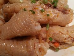 -上海世茂广场(南京东路店)