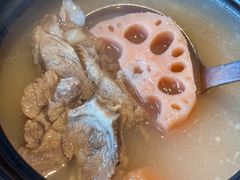 莲藕排骨汤-莲餐厅·湖北菜·潜江小龙虾店(愚园路店)
