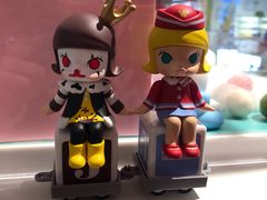 -泡泡玛特POPMART(崇文门国瑞城店)