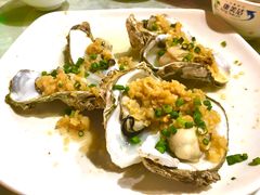 蒜蓉粉丝蒸生蚝-范饭椰林川湘味海鲜·椰子鸡(三亚湾椰梦长廊店)