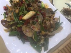 -全家福东北菜(联谊花园宜康苑店)